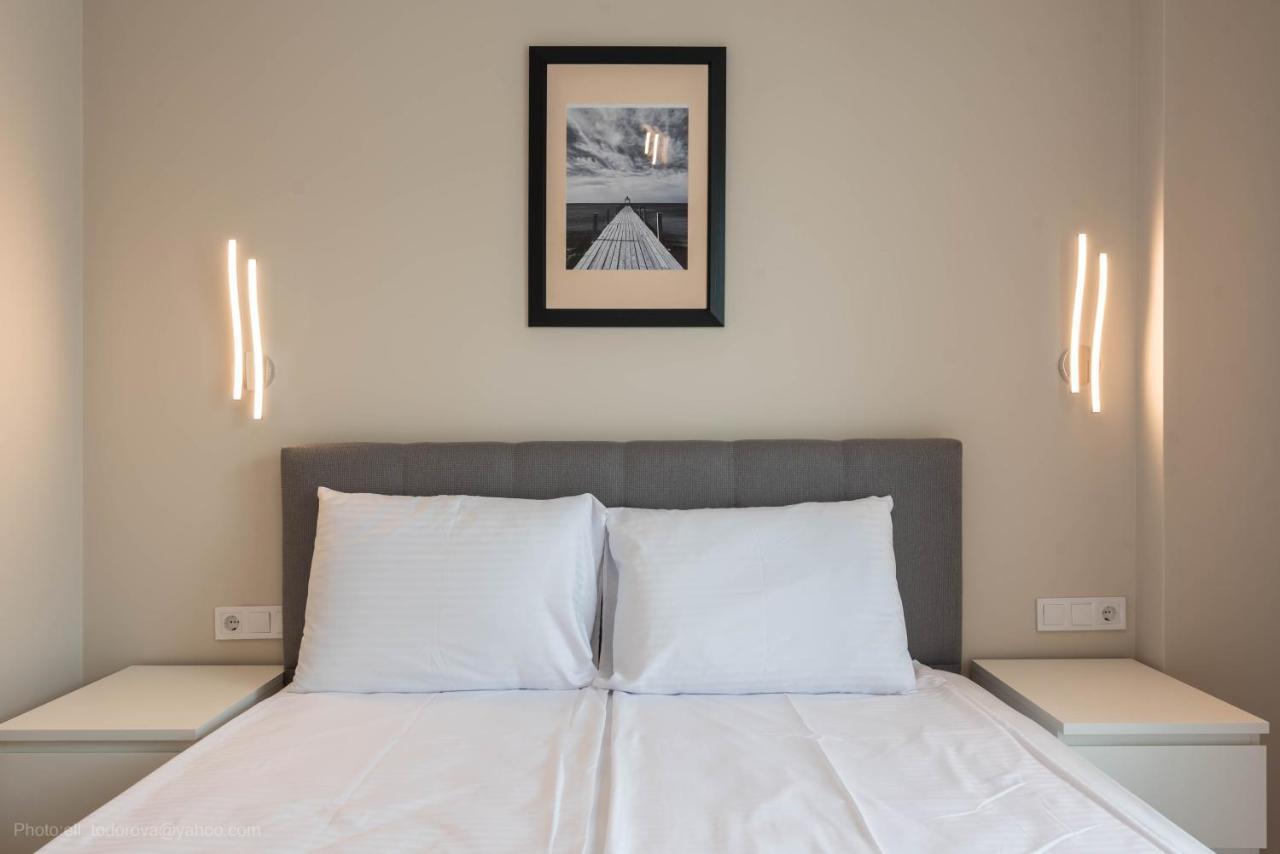 Sea Stories Apartments Varna Esterno foto