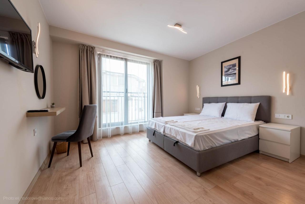 Sea Stories Apartments Varna Esterno foto